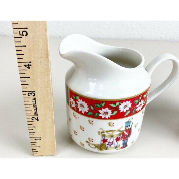 VTG Kobe Classic Traditions Charlton Hall Sugar Bowl & Creamer Set Christmas EUC - Picture 5 of 7